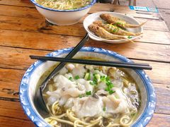 小黄鱼-小河无名面馆