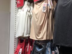 -优衣库(上海虹口龙之梦店)