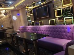 -盛世豪情量贩式KTV(九洲创意园店)