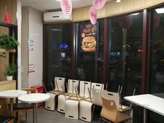 -华莱士·炸鸡汉堡(荆川东路店)