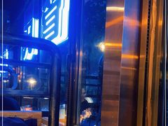 门面-管氏翅吧(人民大学店)