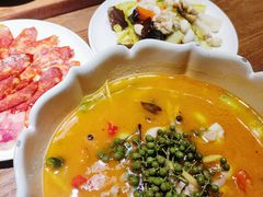 -肆海小川菜酒馆Wine Bistro (青年路店)