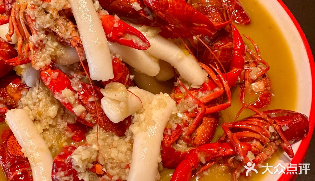 三牌楼美食！夏天就是要来点小龙虾