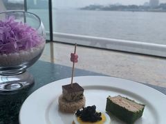 -白天鹅宾馆·流浮阁咖啡厅