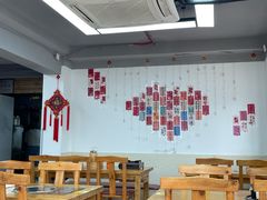 -亲昵春川鸡排(韩国美食街店)