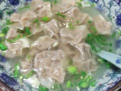 牛肉馄炖-老新隆牛肉锅贴(新街口店)