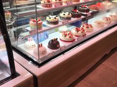 -巴黎贝甜(大宁国际商业广场店)