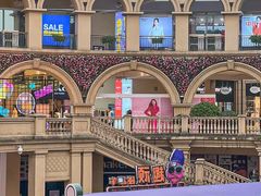 -王府井奥莱临潼小镇(临潼店)