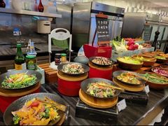 -圣丰索菲特·2 On 988 Café 自助餐厅