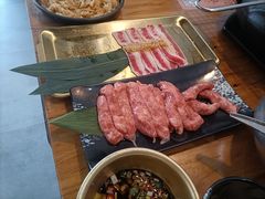 -合易泓烤肉·海肠捞饭(火车站店)
