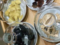 -阮大兴糕团(杭州西湖银泰百货店)