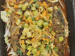 -鱼众不同·鸡公煲·烤全鱼(国顺路店)