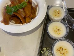 -乜都得港式茶楼(天贵路店)