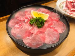 黑牛牛舌-明洞阿姨·韩式酱蟹烤肉·创意料理(三元桥店)