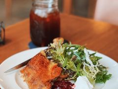 -ROAST coffee & eatery