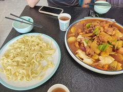 -撒拉人家.酸菜牦牛肉火锅