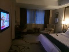 -华雅·云缦酒店(岳阳楼区火车站店)