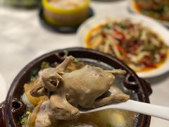 -琬苑鸽庄·川粤融合菜(解放碑总店)