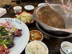 -顺水湾·牛肉牛杂火锅(驾鹤店)