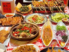 -威记烧嘢·南宁烧烤·超级生牛(绿地店)