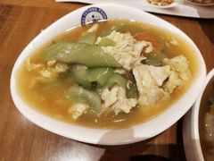 丝瓜炒蛋-白金汉爵大酒店-24小时餐厅