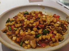-客家大院·非遗赣南客家菜(郁孤台店)