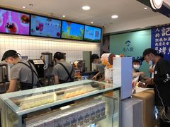 -CoCo都可(湖滨银泰店B区店)