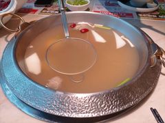 -左庭右院鲜牛肉火锅(浦江欢乐颂店)