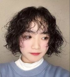 -侨治发型