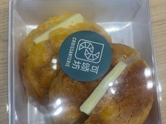 -可颂坊(凉城店)