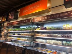 面包甜点陈列柜-杨国福麻辣烫(联合大学店)