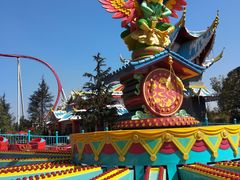 -七彩云南欢乐世界