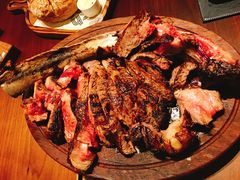 -恰餐厅及酒吧 CHAR Bar & Grill (北京丽都皇冠假日店)