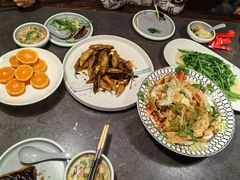 -五谷丰登农家院·地道胶东菜·海鲜烧烤(威海店)
