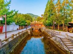 -凤栖山