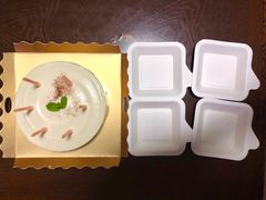 榴莲慕斯蛋糕-小西家作•精致蛋糕(富力爱丁堡店)