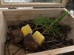 -LESCEDARS Brasserie Bistro香柏树