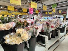 -华冠折扣超市(长阳店)