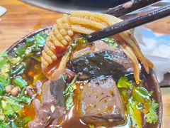 -老街·稳拈老火锅(海椒市店)