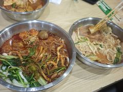 -风情居麻辣烫总店