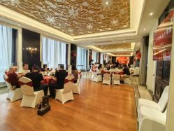 -苏宁环球套房饭店·宴会厅