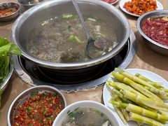 -黑竹沟新场牛肉火锅