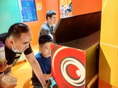 -不可思议减压馆·解压博物馆·摔碗发泄·团建定制