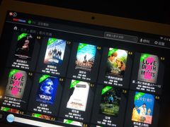 -极光点播影院(天一广场国购店)