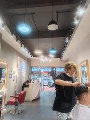 -P.R.O.salon 发哲