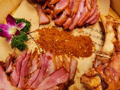 -川流不息·地道川菜·小龙虾(松东路店)