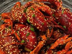 -肥肥虾庄·金牌油焖大虾(沙湖店)