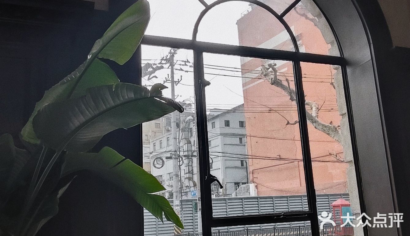享受在沙美大楼的云南美食