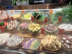 -一绪に和牛寿喜烧(罗湖益田假日店)