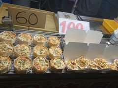 -六合夜市